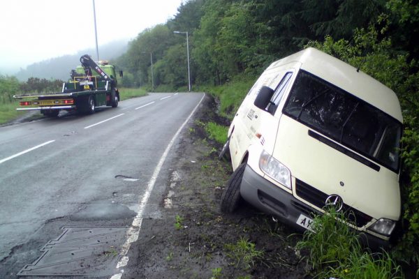 Van recovery in swansea 3